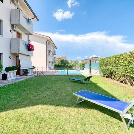Wolf House - Sirmione Holiday מראה חיצוני תמונה