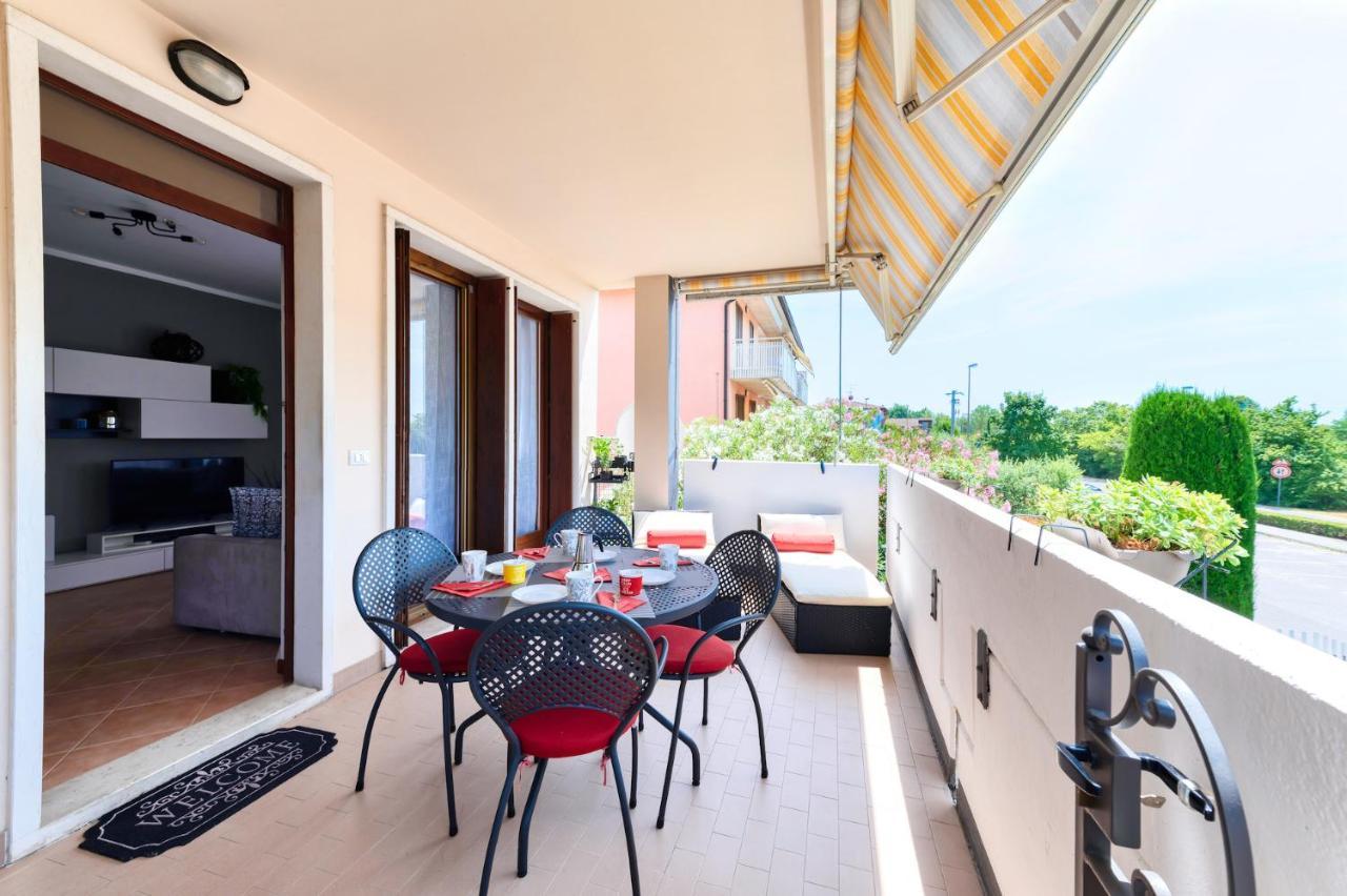 Wolf House - Sirmione Holiday מראה חיצוני תמונה