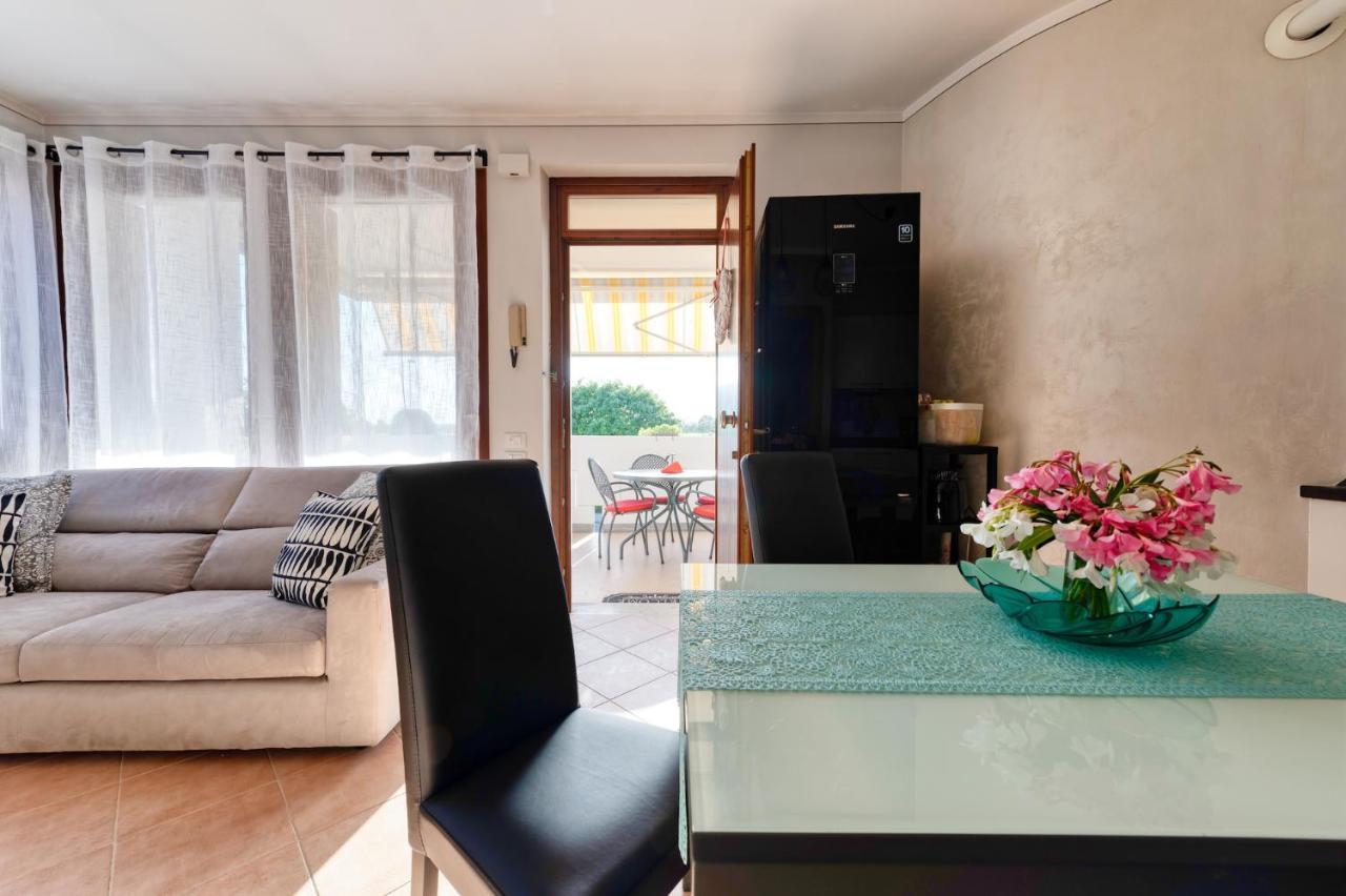 Wolf House - Sirmione Holiday מראה חיצוני תמונה